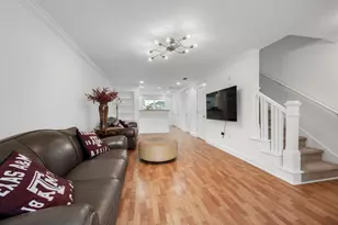 1725 Harvey Mitchell Pkwy S, College Station, TX 77840 - Photo 4