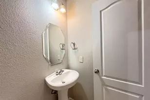 1323 Maple Ace Dr, Katy, TX 77493 - Photo 8
