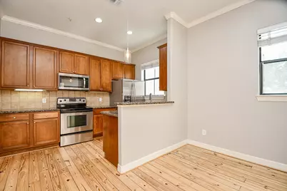 118 McGowen Street #K, Houston, TX 77006 - Photo 12
