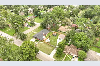 1703 N Roberson Street, Conroe, TX 77301 - Photo 48