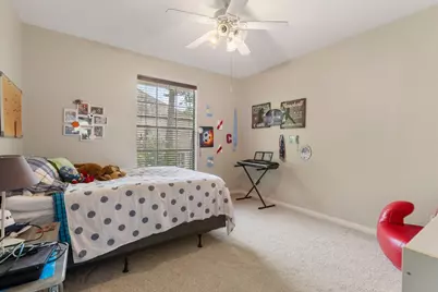107 E Mirror Ridge Circle, The Woodlands, TX 77382 - Photo 36