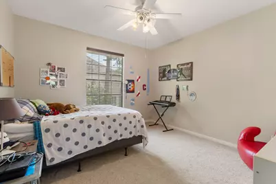 107 E Mirror Ridge Circle, The Woodlands, TX 77382 - Photo 36