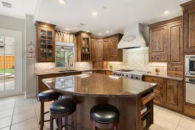 107 E Mirror Ridge Circle, The Woodlands, TX 77382 - Photo 22