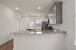 21127 Dolphin Bay Ln, Cypress, TX 77433 - Photo 6