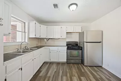 3304 Bluefield Drive, Pasadena, TX 77503 - Photo 4