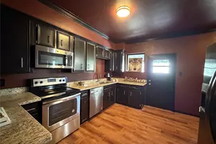 2419 Hazel St, Beaumont, TX 77702 - Photo 8