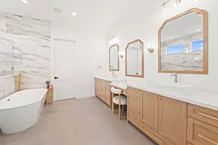 5247 Beechnut St, Houston, TX 77096 - Photo 26