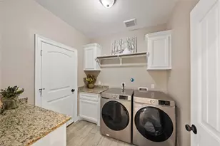643 Southcreek Park, Livingston, TX 77351 - Photo 26