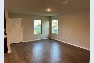 2812 J P Davis Avenue, Bay City, TX 77414 - Photo 4