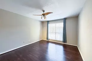 8020 Braesmain Dr, Houston, TX 77025 - Photo 20