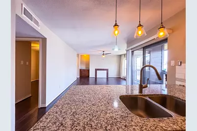 8020 Braesmain Drive #1604, Houston, TX 77025 - Photo 10