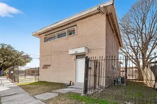 302 W Shaw Ave, Pasadena, TX 77506 - Photo 1