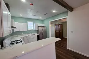 911 43rd St, Galveston, TX 77550 - Photo 6