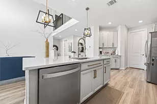 1947 Canyon Live Oak St, Conroe, TX 77304 - Photo 14