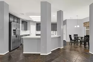 12902 Chalfield Cir, Houston, TX 77044 - Photo 16