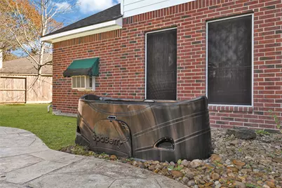 12902 Chalfield Circle, Houston, TX 77044 - Photo 38