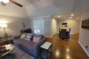 3402 Deal St, Houston, TX 77025 - Photo 8