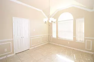2309 Shadow Canyon Ct, Pearland, TX 77584 - Photo 8