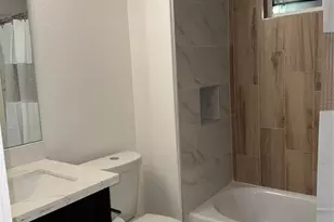 8113 Miley St, Houston, TX 77028 - Photo 8