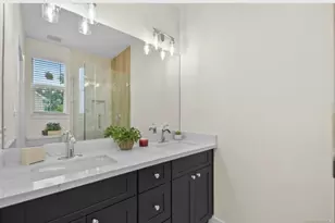 8113 Miley St, Houston, TX 77028 - Photo 4