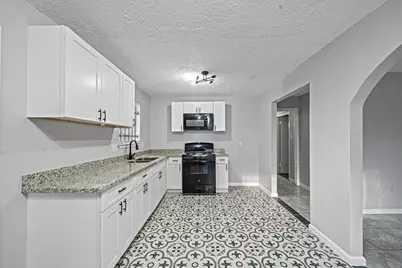 8834 Brackley Lane, Houston, TX 77088 - Photo 8