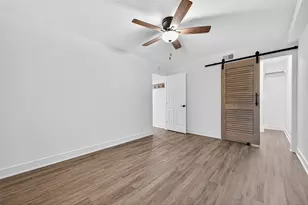 102 E Lakeview Terrace, Montgomery, TX 77356 - Photo 22