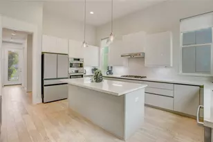 9820 Mocking Bird Hill Ln, Houston, TX 77080 - Photo 6