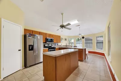 807 Forest Oaks Lane, Pearland, TX 77584 - Photo 12