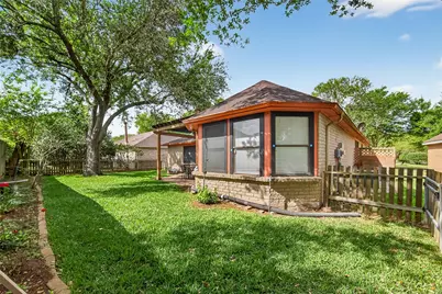 807 Forest Oaks Lane, Pearland, TX 77584 - Photo 38