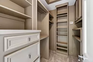 16 Pine Briar Cir, Houston, TX 77056 - Photo 38