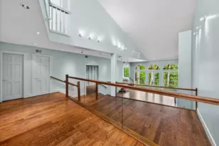 16 Pine Briar Cir, Houston, TX 77056 - Photo 12