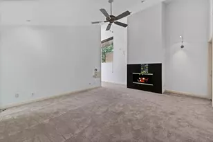 16 Pine Briar Cir, Houston, TX 77056 - Photo 24