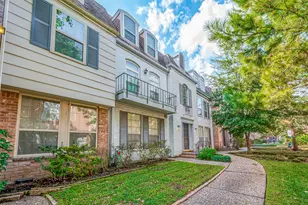 432 N Post Oak Ln, Houston, TX 77024 - Photo 2