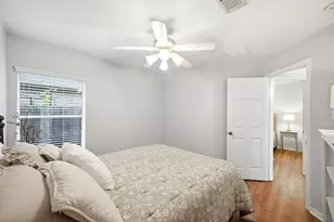 1276 Ocean Manor Ln, League City, TX 77573 - Photo 40