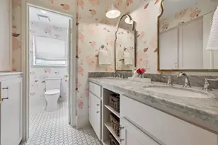 10047 Inwood Dr, Houston, TX 77042 - Photo 20