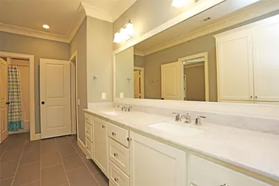 1611 Wakefield Drive, Houston, TX 77018 - Photo 24