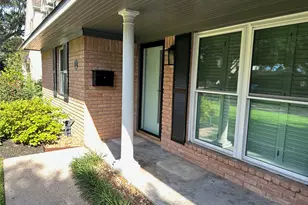 5515 Darnell St, Houston, TX 77096 - Photo 2