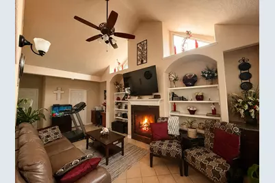 4015 Blackwell Lane, Beaumont, TX 77713 - Photo 4