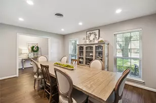 10714 Piping Rock Ln, Houston, TX 77042 - Photo 10
