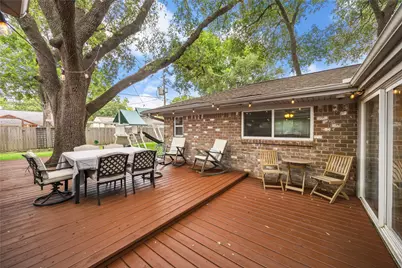10714 Piping Rock Lane, Houston, TX 77042 - Photo 40
