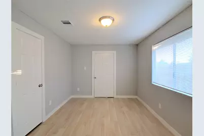 15215 Peachmeadow Lane, Channelview, TX 77530 - Photo 10