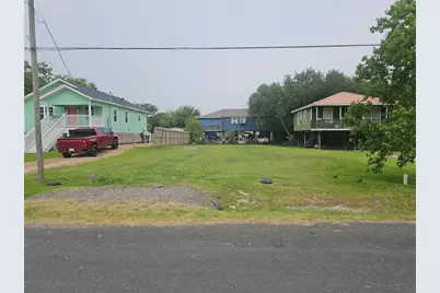 1010 15th St, San Leon, TX 77539 - Photo 1