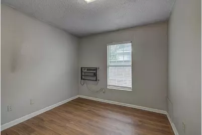 4605 Galesburg Street, Houston, TX 77051 - Photo 14