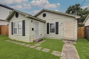 4605 Galesburg St, Houston, TX 77051 - Photo 2