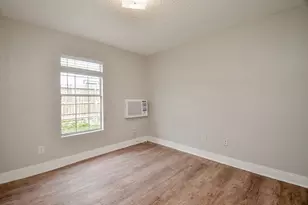 4605 Galesburg St, Houston, TX 77051 - Photo 22