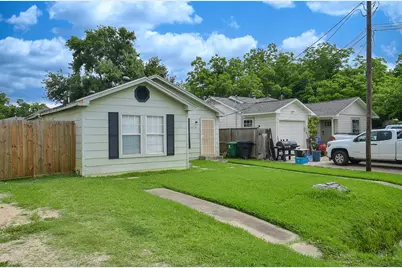 4605 Galesburg Street, Houston, TX 77051 - Photo 2