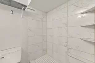 12633 Memorial Dr, Houston, TX 77024 - Photo 30