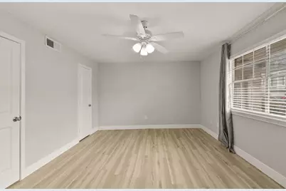 12633 Memorial Drive #177, Houston, TX 77024 - Photo 28