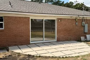 9506 Winsome Ln, Houston, TX 77063 - Photo 4