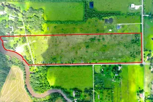 1734 Haynes Rd, Anahuac, TX 77514 - Photo 1